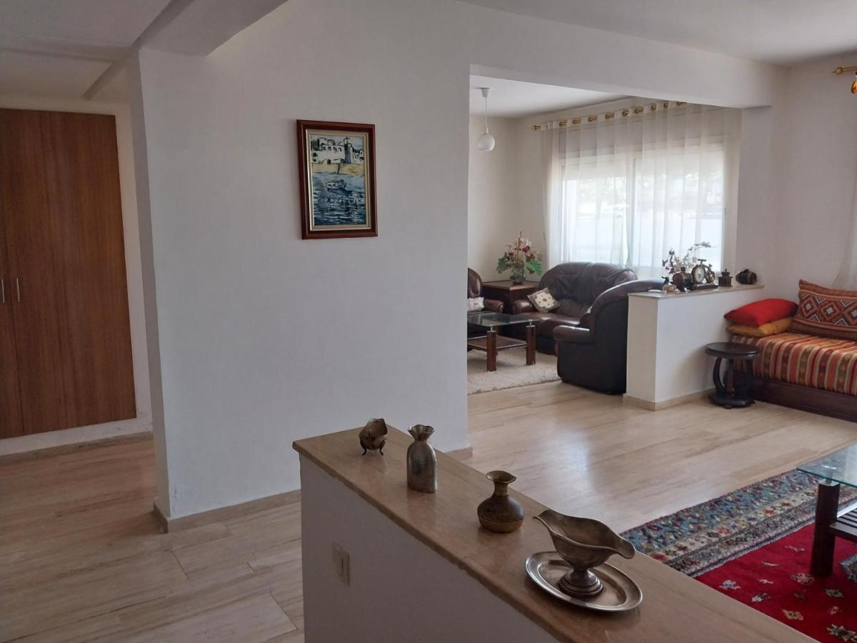 Appartement Hay Riad Rabat Esterno foto