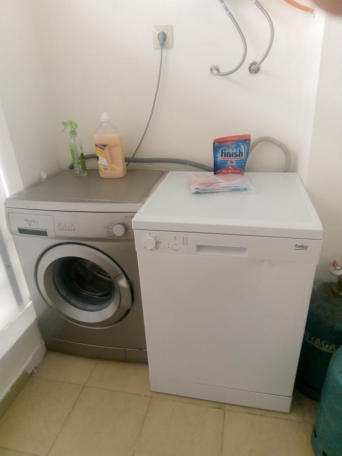 Appartement Hay Riad Rabat Esterno foto